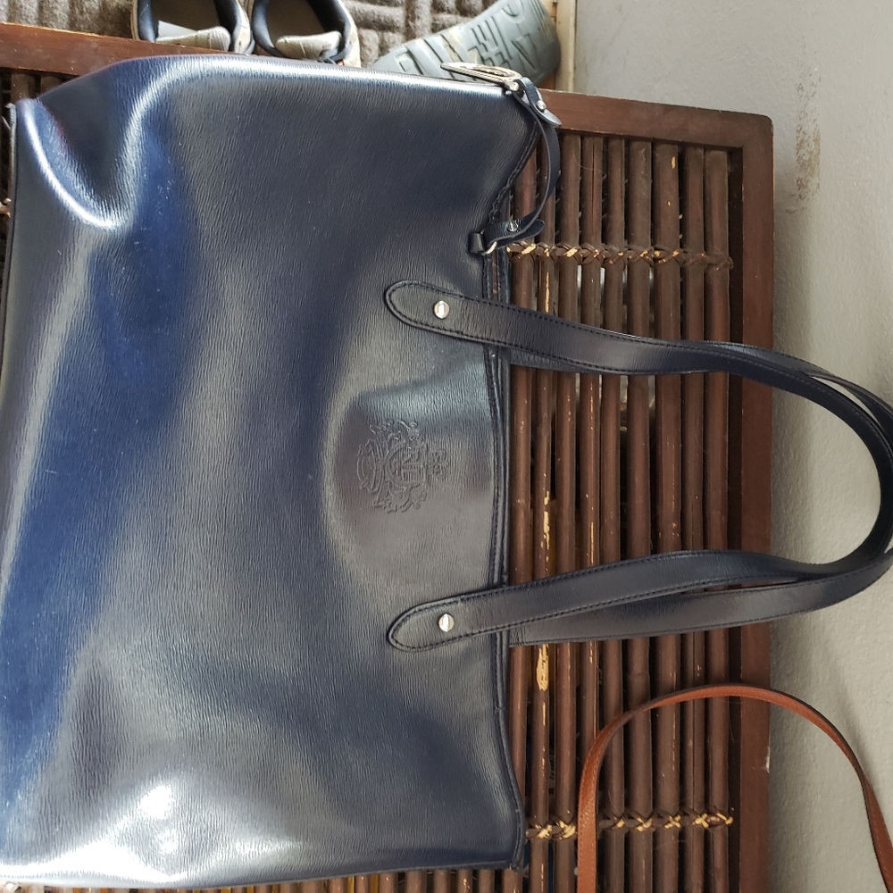 Shoulder bag